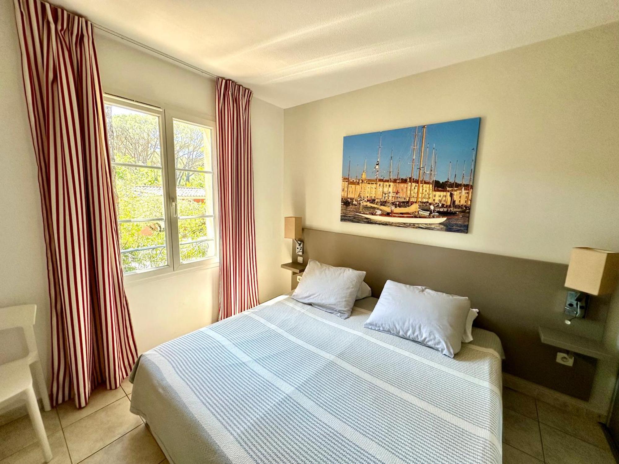 Saint-Tropez En Residence Avec Piscine Eksteriør bilde